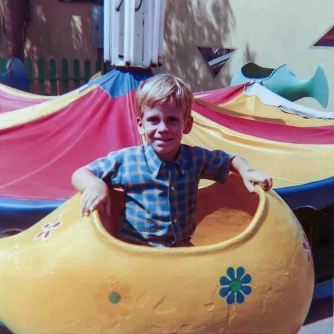 In a ride at the carnival - 1969